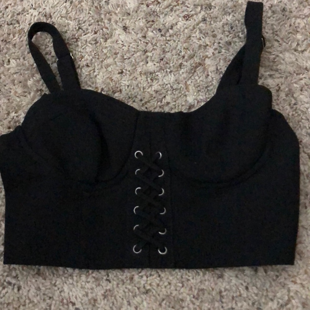 BebeXNaven Black Crop Top